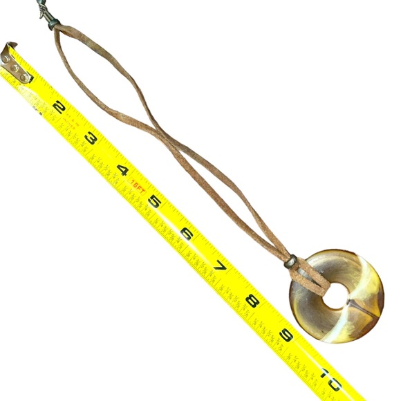 Tigers Eye‎ Donut on Leather Strap Necklace, Vintage but EUC - Picture 6 of 9